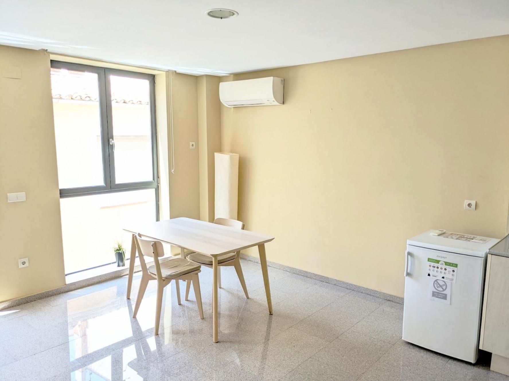 Apartamentos La Creu Bañeres Dış mekan fotoğraf