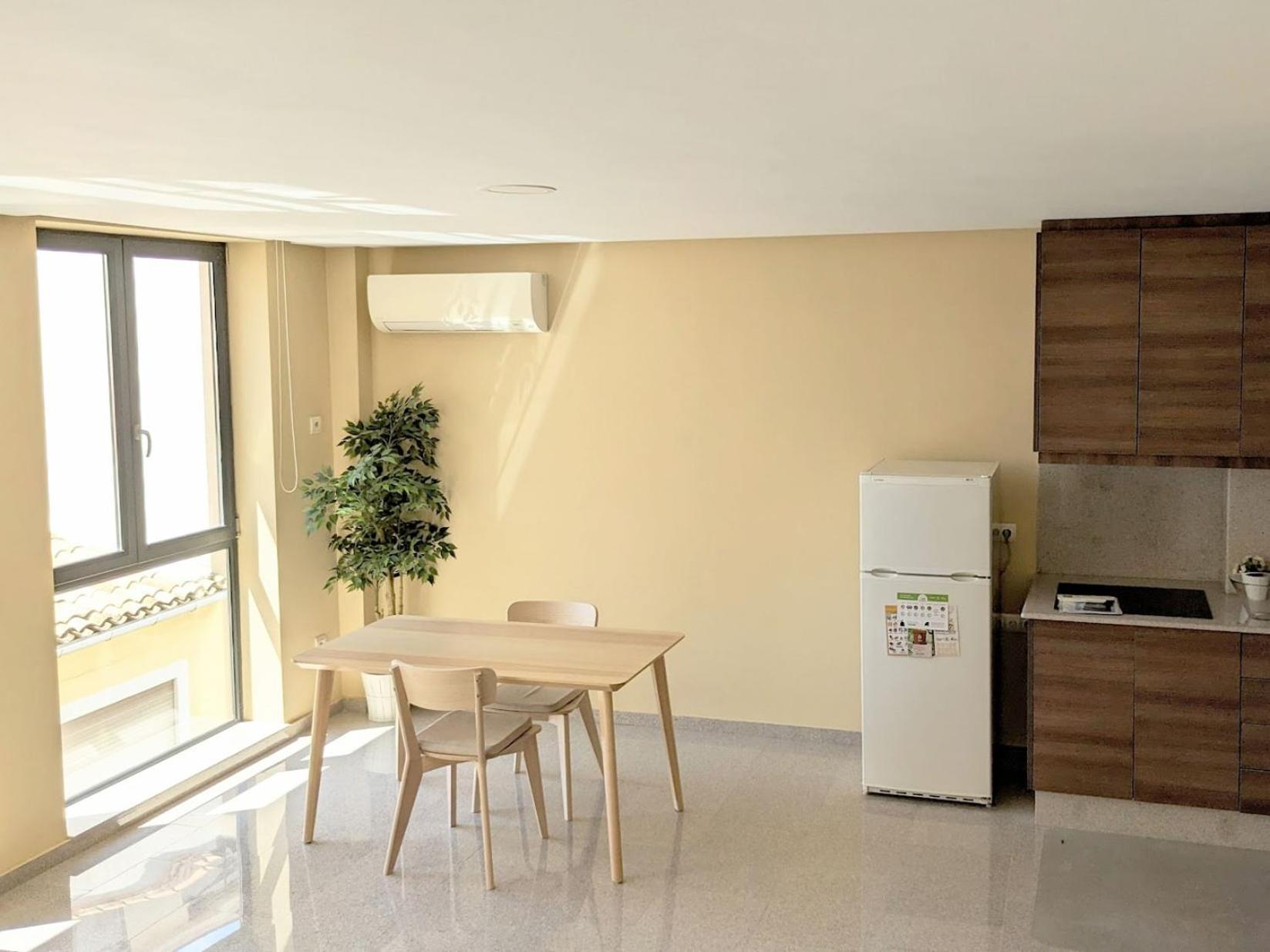 Apartamentos La Creu Bañeres Dış mekan fotoğraf